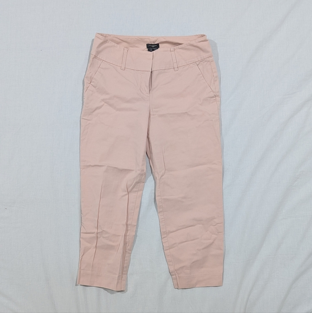 Ann Taylor Short pants petite size in light pink 98% cotton